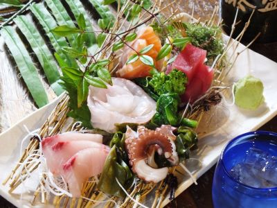 沖縄市居酒屋|旨い処わさび|人気|おすすめ|安い|団体|忘新年会|歓送迎会|宴会|女子会|誕生日|お祝|個室|テイクアウト|お持ち帰り|オードブル|飲み放題 